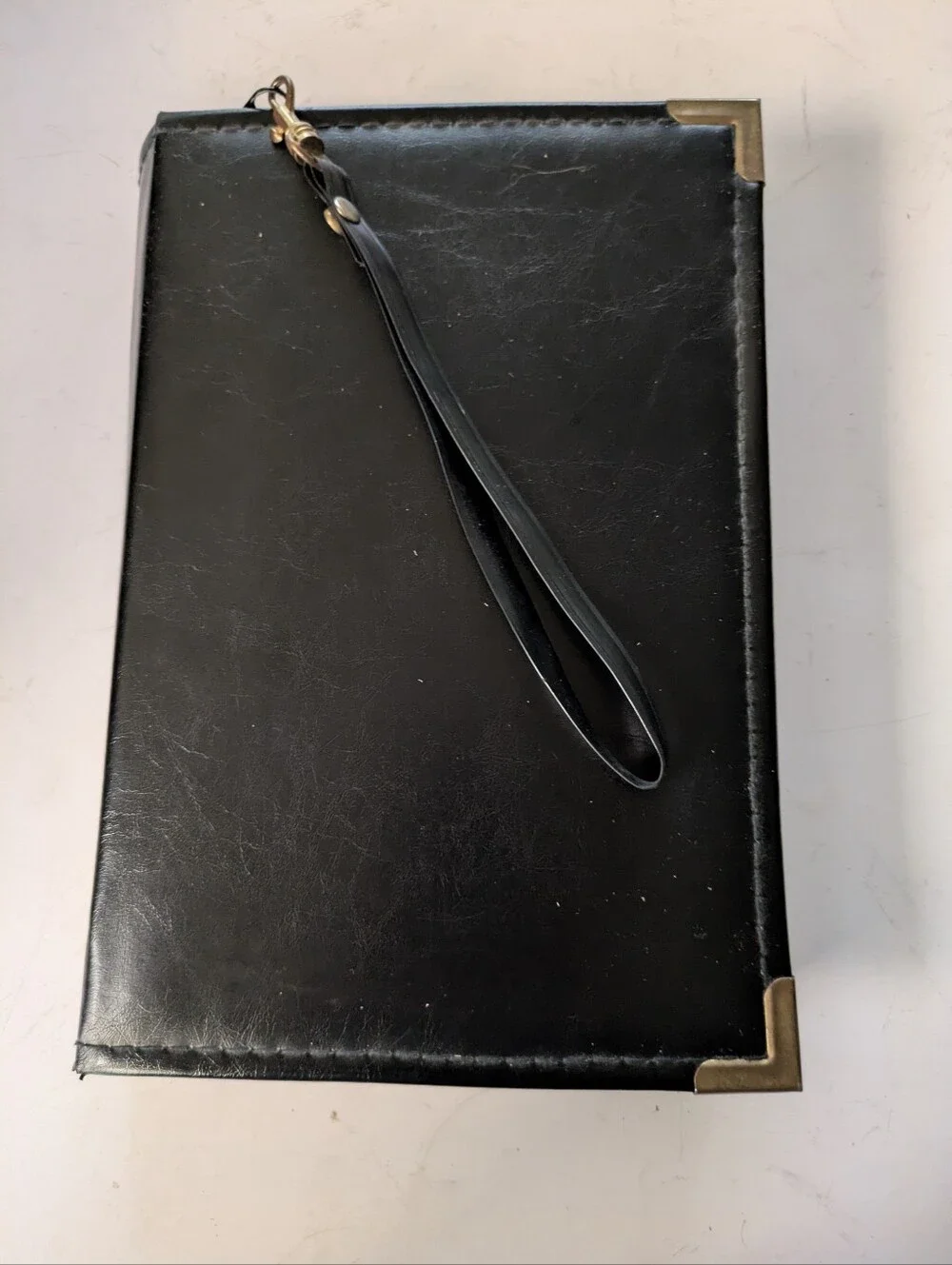 Weekly Planner Men's Black Leather Zippered Closure with Carry Strap 9.5 x 6.5